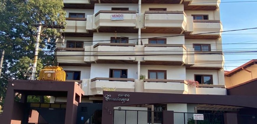 Amplio Dpto. en Edificio Constanza